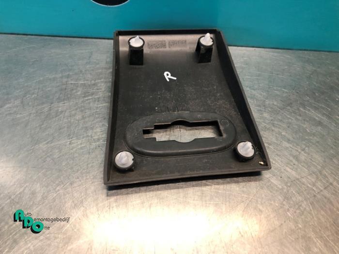 Bande décorative d'un Mercedes Sprinter (Sprinter 18-), Autos : Pièces & Accessoires, Carrosserie & Tôlerie, Mercedes-Benz, Utilisé