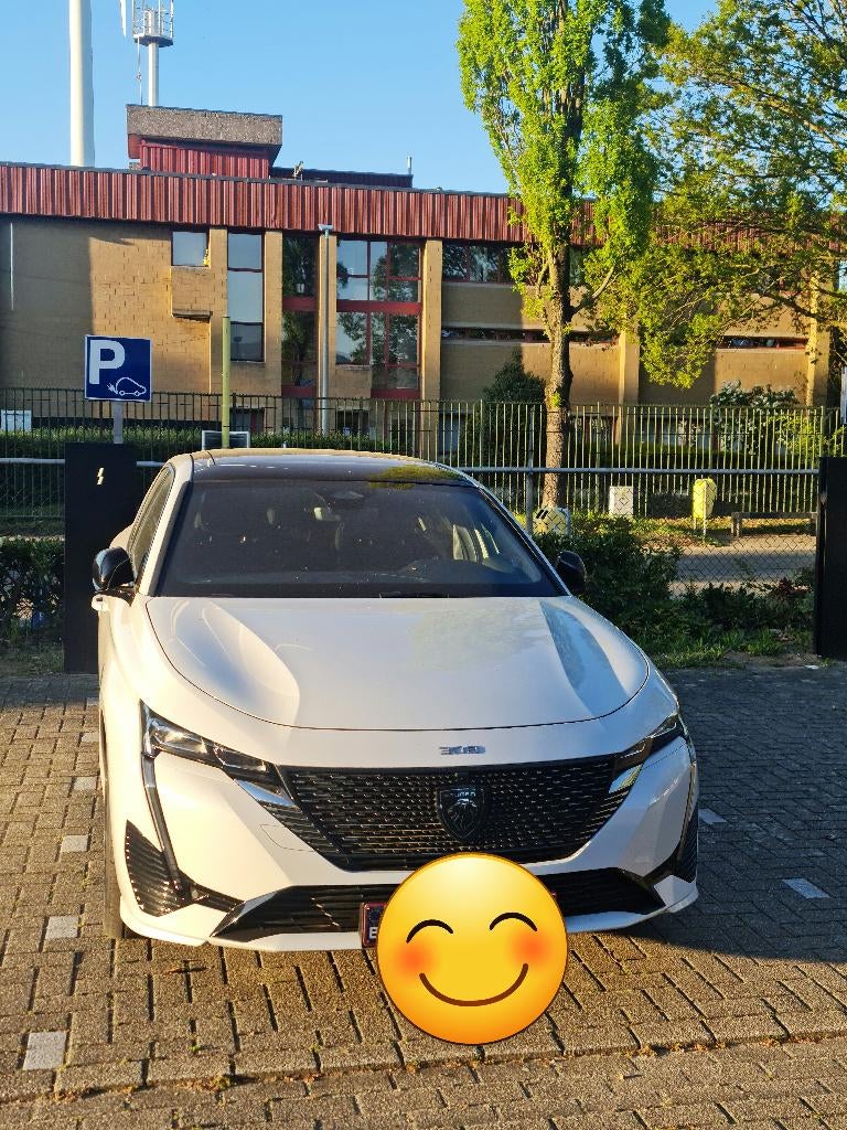 Autoleasing - Peugeot E 308 GT 5d Okenite wit, Autos, Peugeot, Entreprise, Caméra 360°, 4x4, ABS, Caméra de recul, Phares directionnels