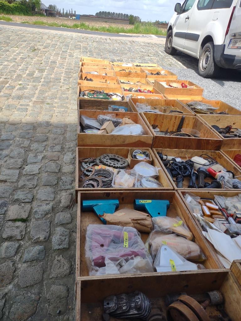 Oldtimer onderdelen., Motoren, Ophalen