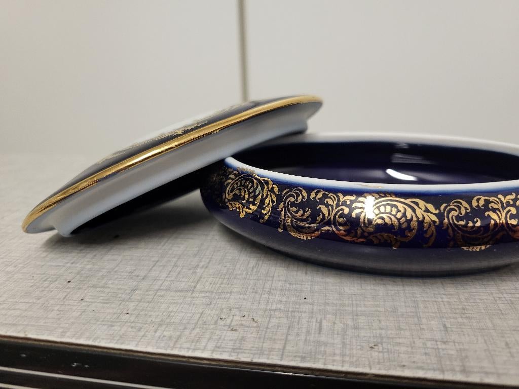 limoges potje met deksel, Ophalen