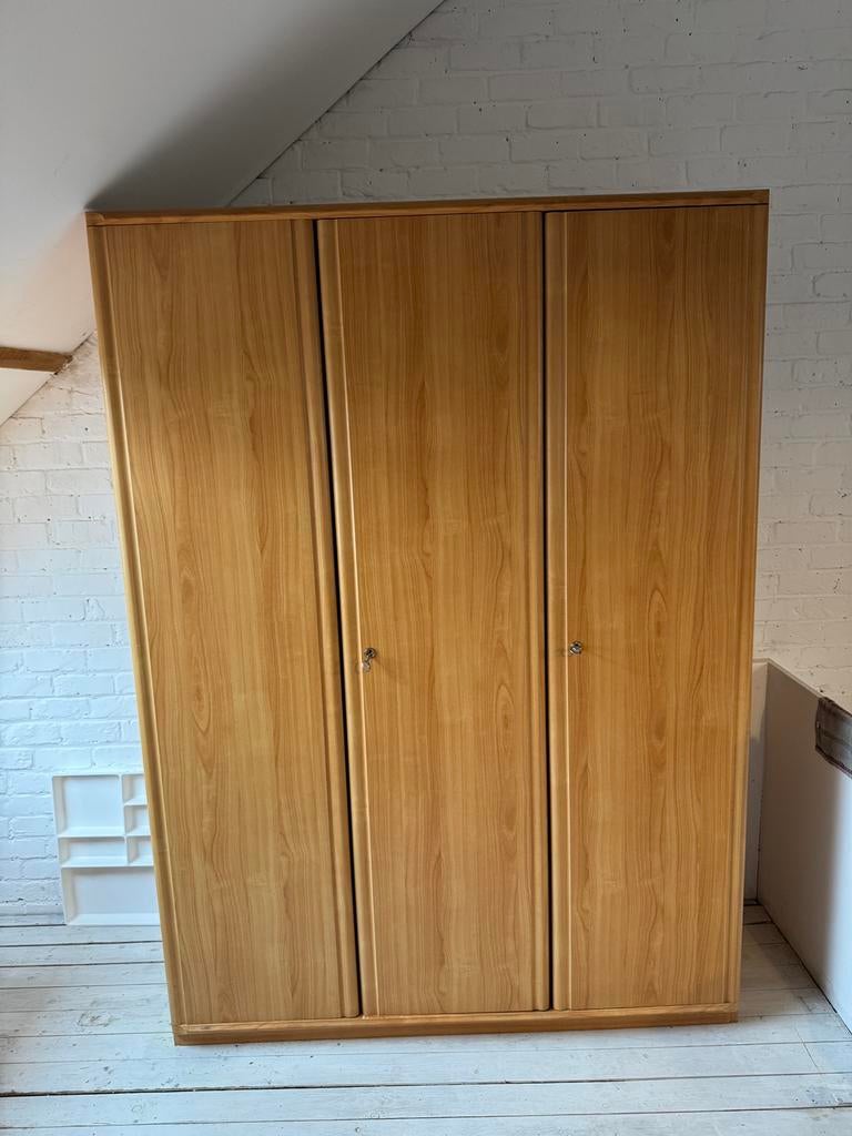 Houten kleerkast, Huis en Inrichting, Kasten | Kleerkasten, Gebruikt, 100 tot 150 cm, 150 tot 200 cm, Overige houtsoorten