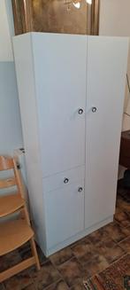 Badkamerkast te geef.Hoogte 175cm.Breedte 80xm.Diepte32cm., Huis en Inrichting, Ophalen