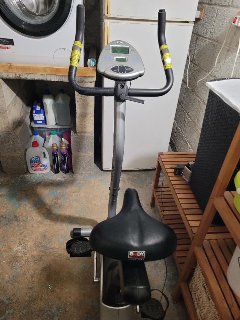 Vélo d'appartement, Enlèvement, Utilisé, Jambes, Vélo d'appartement