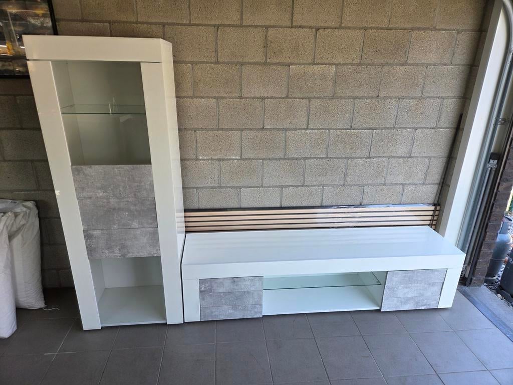 Tv meubel + kast, Enlèvement