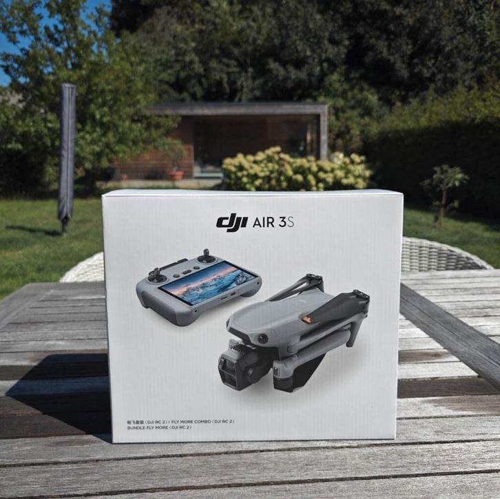DJI Air 3S Fly More Combo + Remote Controller, Audio, Tv en Foto, Drones, Nieuw, Professionele drone, Topkwaliteit, DJI, 250 tot 900 gram