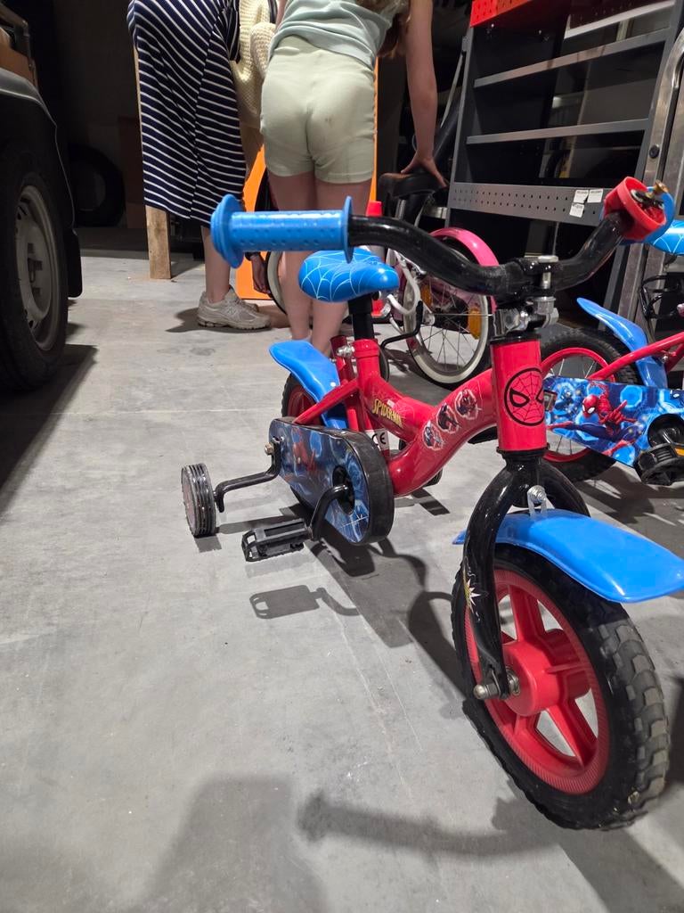 Spiderman fiets, Ophalen