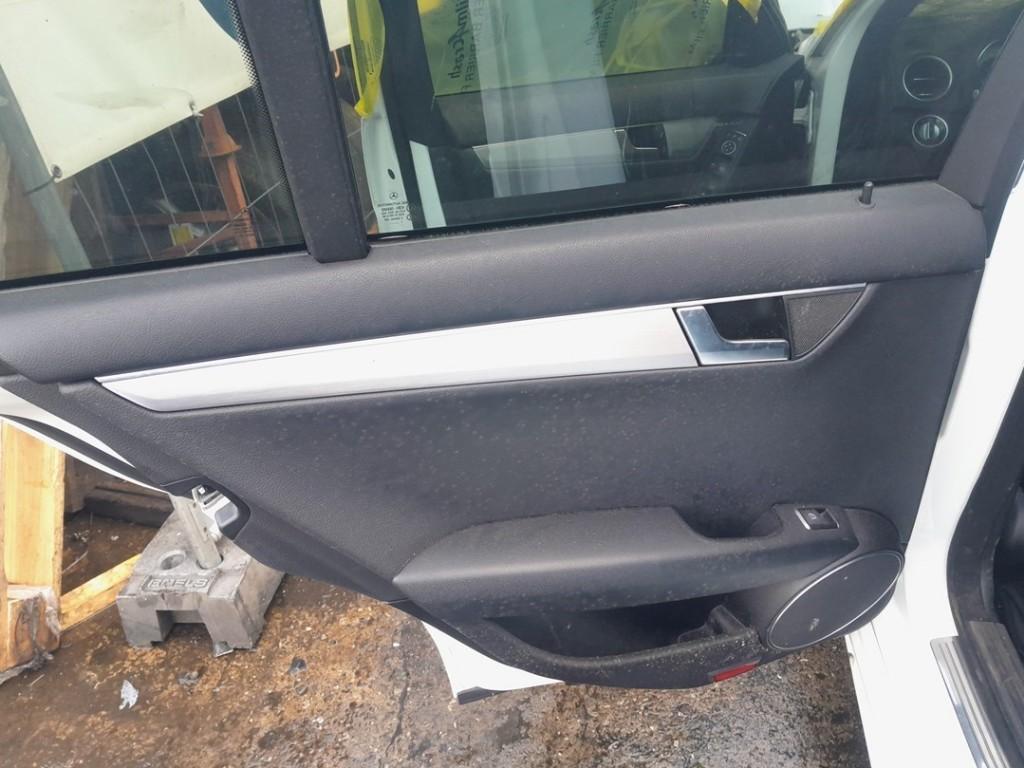 PORTIERBEKLEDING LINKS ACHTER Mercedes-Benz C (W204), Auto-onderdelen, Interieur en Bekleding, Mercedes-Benz, Gebruikt