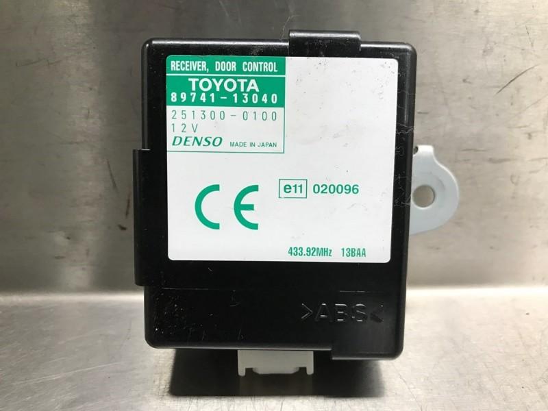 COMPUTER CENTRALE VERGRENDELING Toyota Corolla Verso (E12), Auto-onderdelen, Elektronica en Kabels, Toyota, Gebruikt