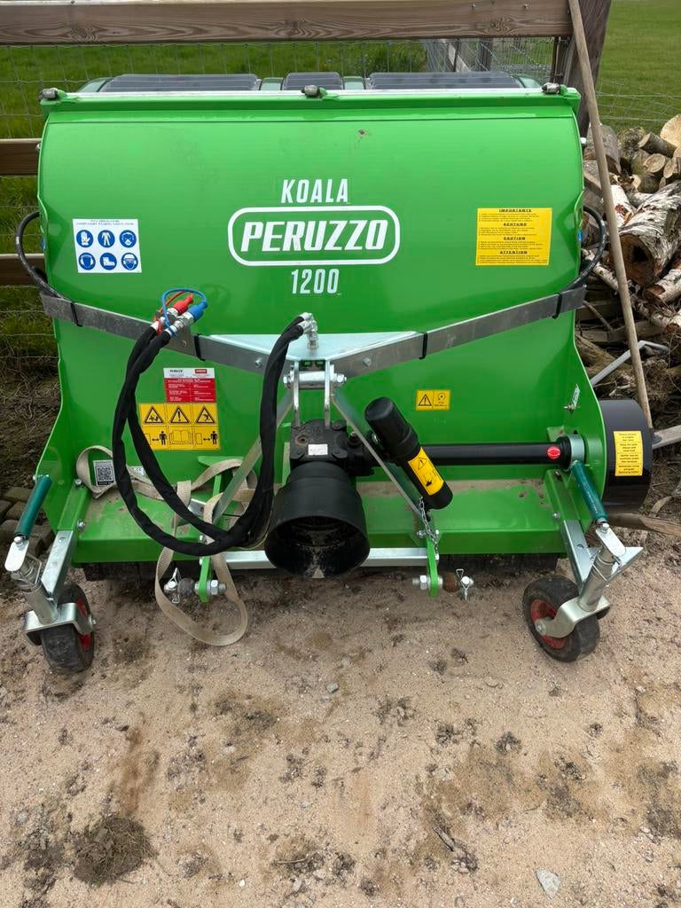 Te huur Ontmosser verluchter op tractor, Ophalen