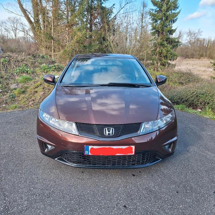 Honda civic 1.4 de 2011 euro 5, Autos, Honda, Particulier, Civic, ABS, Airbags, Air conditionné, Verrouillage central, Air conditionné automatique