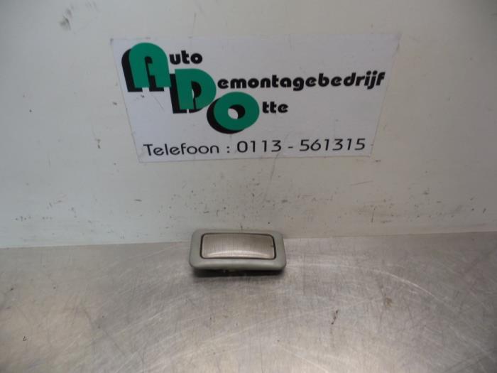 Binnenverlichting voor van een Renault Trafic (Trafic 01-), Auto-onderdelen, Verlichting, Renault, Gebruikt, 3 maanden garantie