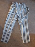 Zomerbroek dames Bershka, maat : M, Ophalen, Gedragen, Maat 38/40 (M)