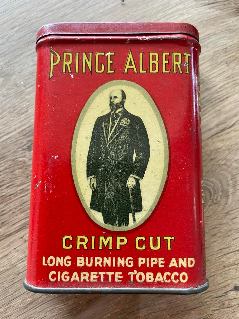 Prince albert, Collections, Articles de fumeurs, Briquets & Boîtes d'allumettes, Enlèvement ou Envoi, Comme neuf