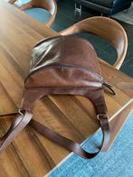 Bruine lederen tas Saccoo, Handtassen en Accessoires, Tassen | Damestassen, Ophalen of Verzenden, Zo goed als nieuw