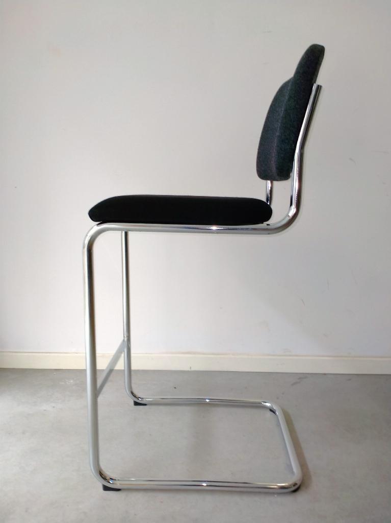 Knoll Cesca BARstoelen (set van 3), nieuw, Huis en Inrichting, Barkrukken, Nieuw, 90 cm of meer, Kunststof, Metaal, 3 krukken