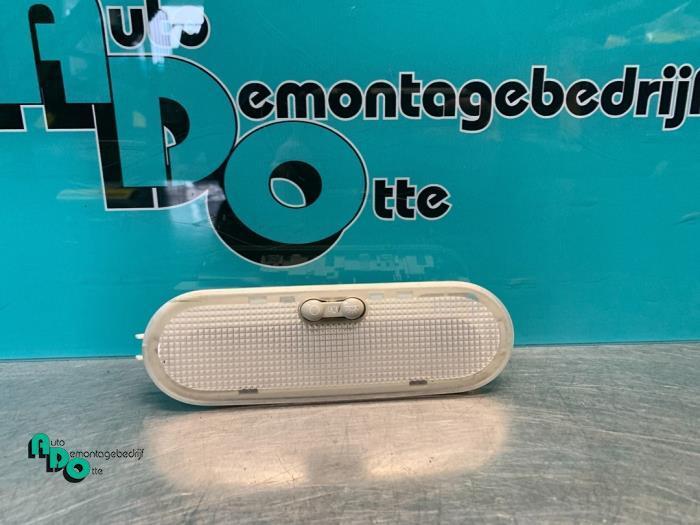 Eclairage intérieur avant d'un Nissan Micra (Micra 03-), Autos : Pièces & Accessoires, Éclairage, Nissan, Utilisé, 3 mois de garantie