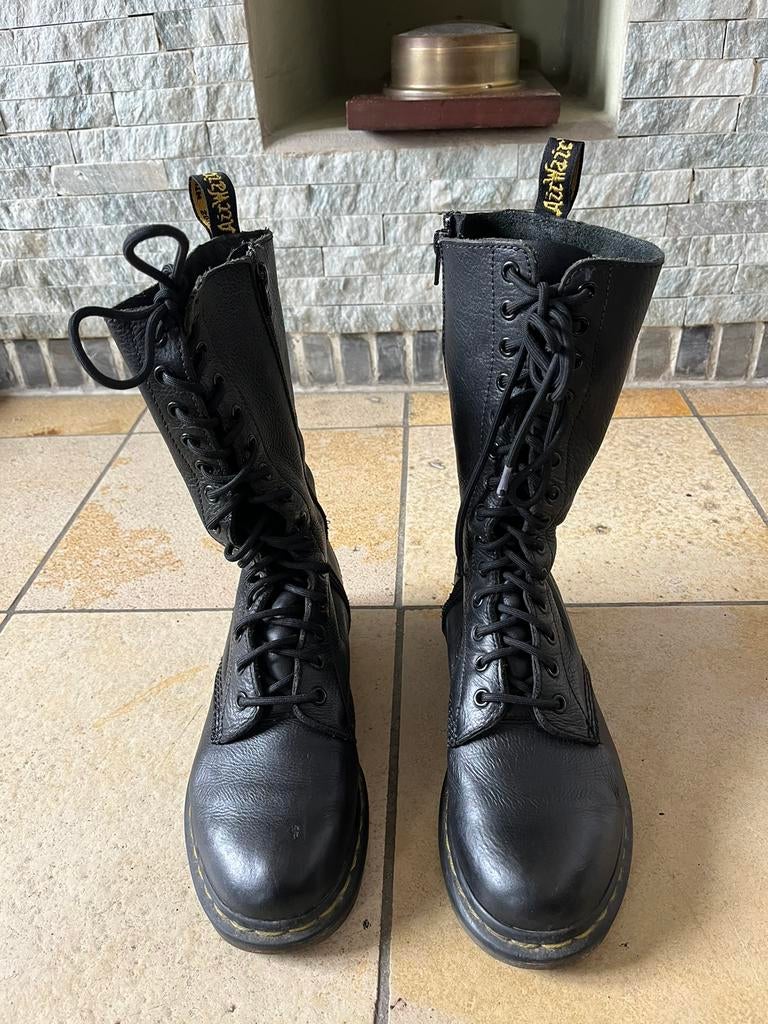 Bottines Dr Martens, Vêtements | Femmes, Chaussures, Enlèvement ou Envoi, Porté, Noir