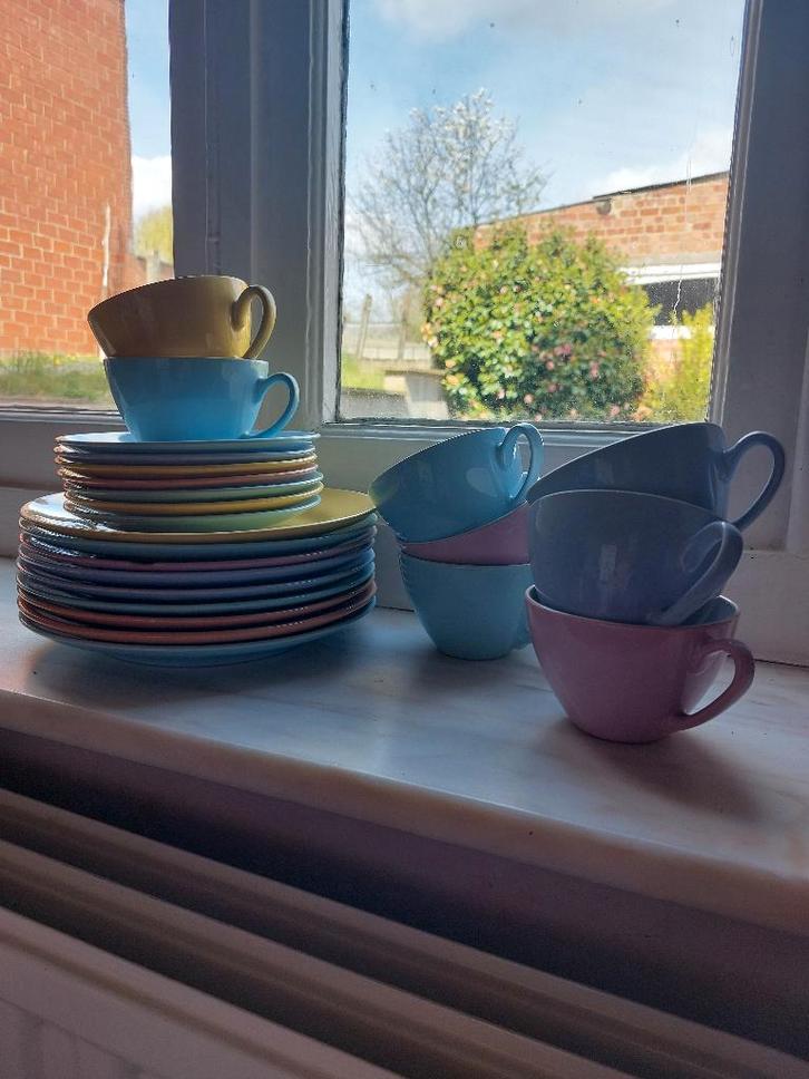 Service de café pastel, Maison & Meubles, Cuisine | Vaisselle, Utilisé, Autres types, Enlèvement