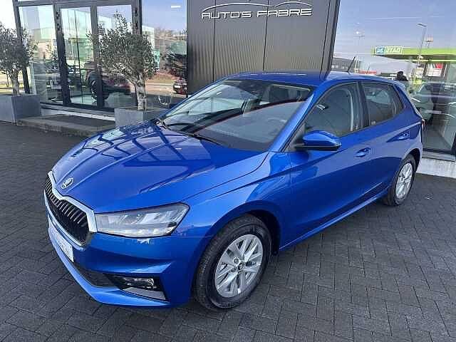 SKODA Fabia 1.0i  DSG  130years Camera GPS Verw zetels NIEUW, Automaat, USB, Zwart, Blauw