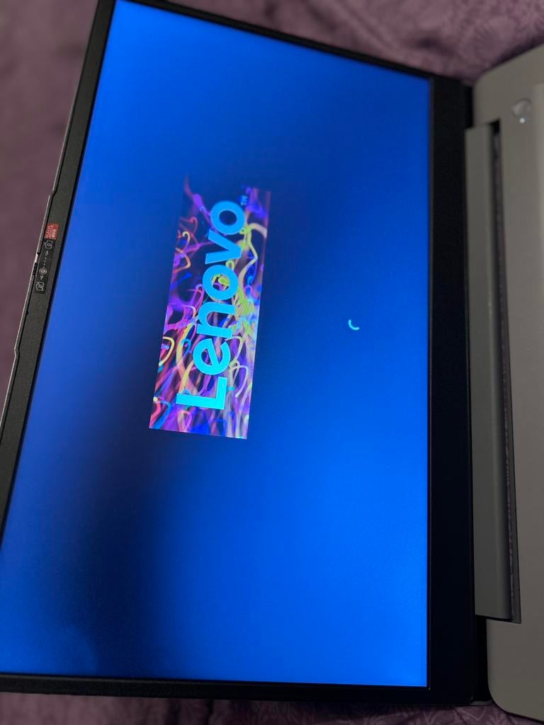 Lenovo IdeaPad 3-laptop, Computers en Software, Desktop Pc's, Gebruikt, 2 tot 3 Ghz, SSD, 8 GB, Met videokaart, Ophalen