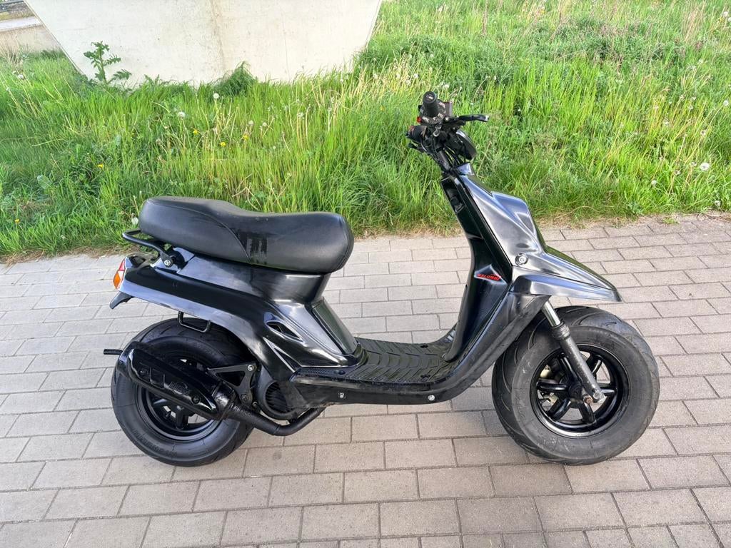 Booster spirit klasse a, Fietsen en Brommers, Scooters | Yamaha, Ophalen, Overige modellen, Klasse A (25 km/u), 49 cc