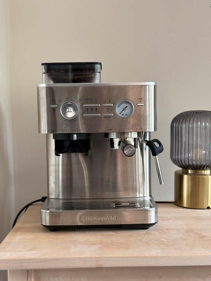 Kitchenaid halfautomatische espressomachine • zilver, Elektronische apparatuur, Koffiezetapparaten, Zo goed als nieuw, Koffiebonen