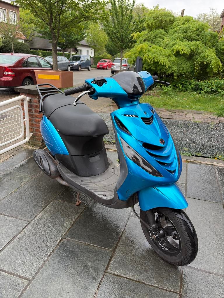 Zip 2T A-Klasse, Fietsen en Brommers, Scooters | Piaggio, Zo goed als nieuw, Zip, Ophalen of Verzenden