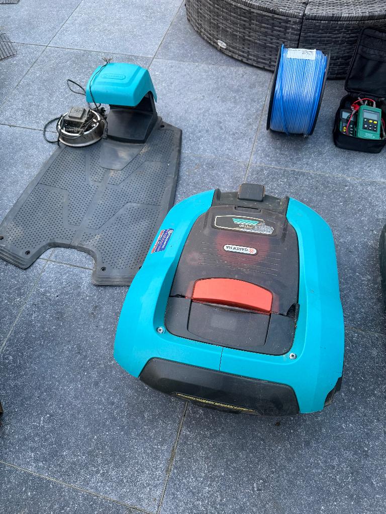 Robot Gazon Gardena, Tuin en Terras, Grasmaaiers, Gebruikt, Accu-grasmaaier, Minder dan 30 cm, Balkmaaier, Elektrische starter