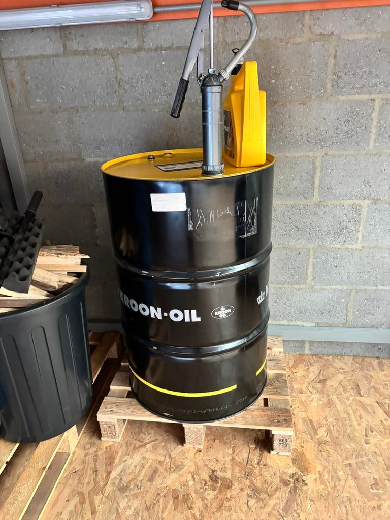 Hydrauliekolie H46, Autos : Divers, Produits d'entretien, Enlèvement