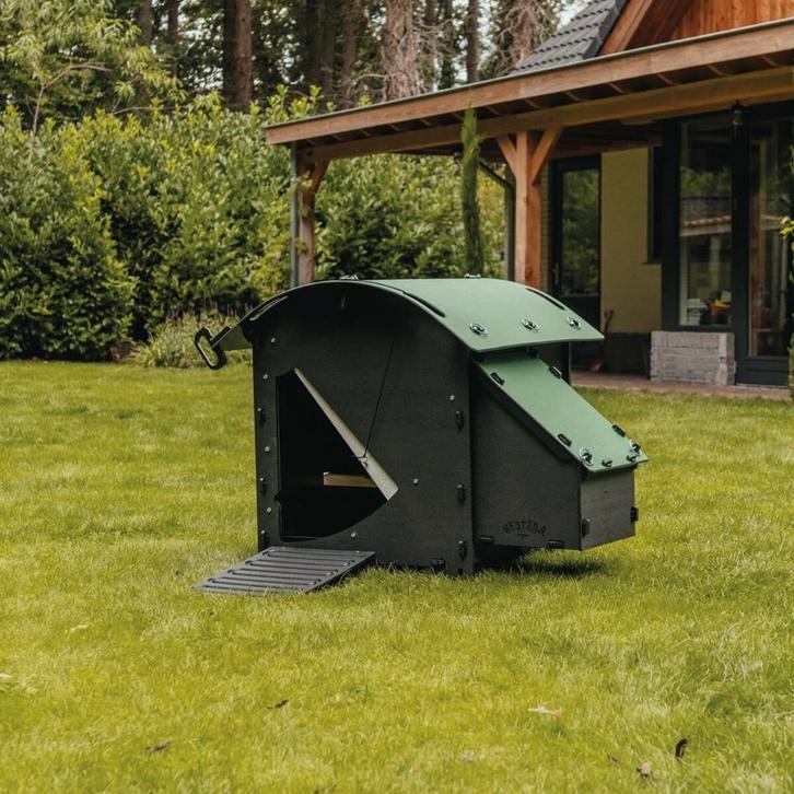Nestera The House S (3-5 kippen), Animaux & Accessoires, Volatiles | Accessoires, Neuf, Poulailler, Enlèvement ou Envoi