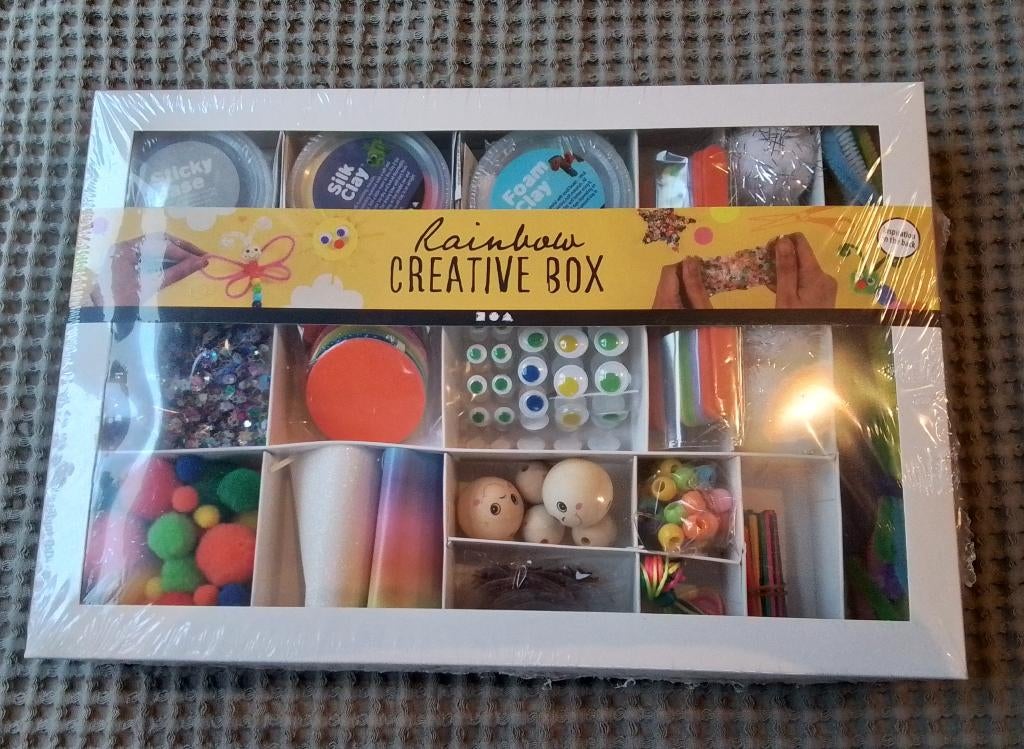 Nieuw knutselpakket Regenboog - Hobbypakket, Ophalen of Verzenden, Nieuw, Knutselmateriaal