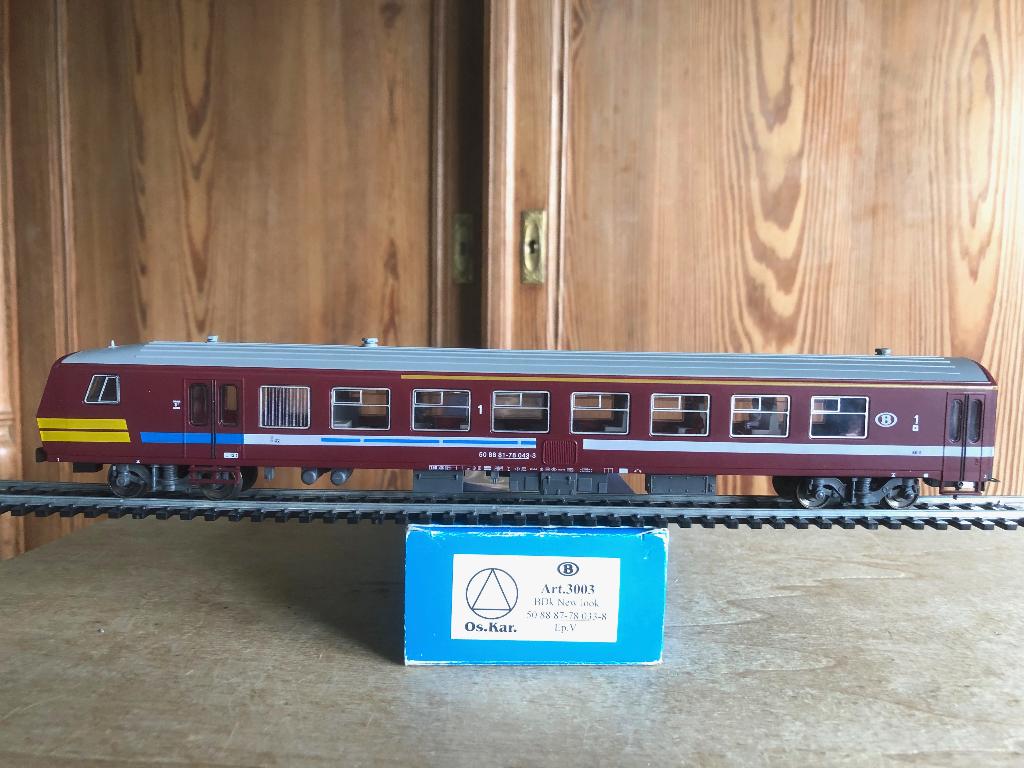 OSKAR 3006 SNCB VOITURE PILOTE M4 HO, Hobby & Loisirs créatifs, Trains miniatures | HO, Utilisé, Envoi