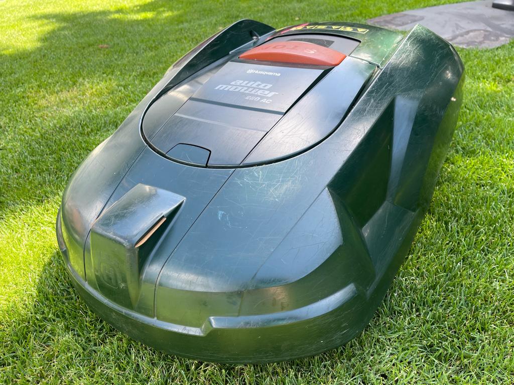 Husqvarna Automower 220AC – nieuwe accu, Ophalen of Verzenden, Gebruikt