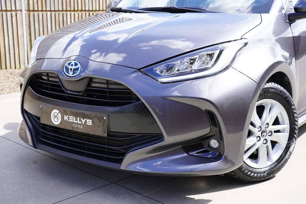 Toyota Yaris Yaris 1.5i Dual VVT-iE Dynamic CVT, Autos, Toyota, Argent ou Gris, Achat, Euro 6, Entreprise