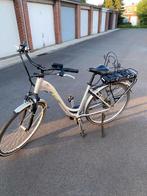 Elektrische fiets, Fietsen en Brommers, Ophalen, Zo goed als nieuw, 50 km per accu of meer