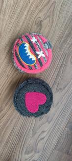 2 paar oorverwarmers oorwarmers Barts met vrolijke prints, Kinderen en Baby's, Ophalen of Verzenden, Zo goed als nieuw