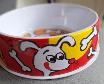 Bol nourriture pour chien  beschikbaar voor biedingen