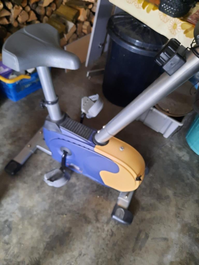 Vélo d appartement, Enlèvement, Utilisé