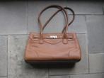 nieuwe camelkleurige handtas Piure, Handtassen en Accessoires, Tassen | Damestassen, Ophalen, Gebruikt, Beige, Handtas