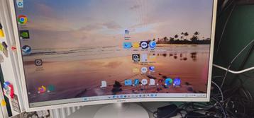 Ecran Samsung 32" incurvé beschikbaar voor biedingen