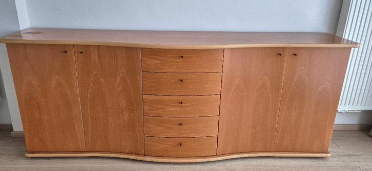 Massief houten dressoir van 234 cm beukenhout, Huis en Inrichting, Kasten | Buffetkasten, Gebruikt, Minder dan 100 cm, 200 cm of meer