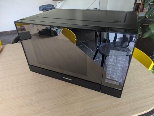 Ruime Combi-Microgolfoven Panasonic, Elektronische apparatuur, Microgolfovens, Gebruikt, Vrijstaand, Combi-microgolfoven, 45 tot 60 cm