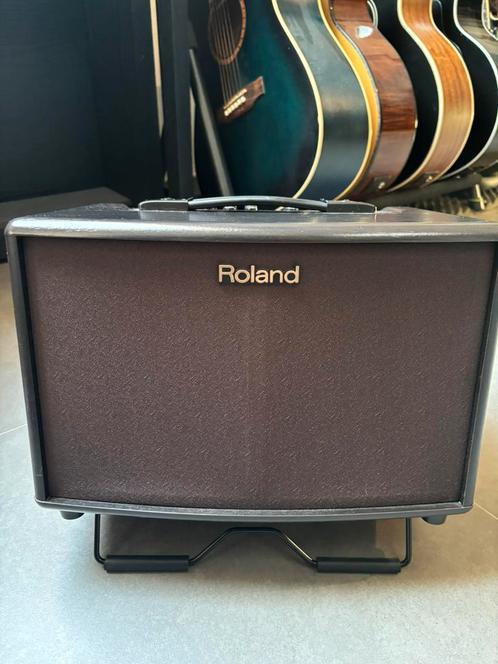 Roland AC60 RW acoustic combo, Muziek en Instrumenten, Versterkers | Bas en Gitaar, Zo goed als nieuw, Gitaar, Ophalen