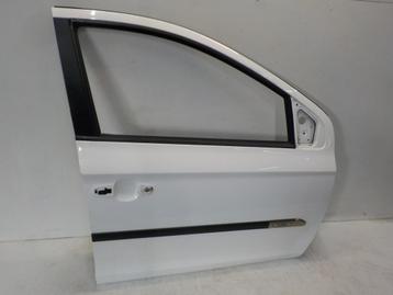 PORTIER RECHTS VOOR Hyundai i20 (01-2008/12-2015) beschikbaar voor biedingen