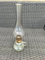Oude vintage olielamp., Ophalen