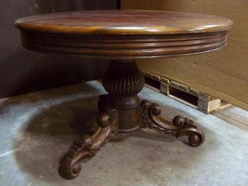 Antieke tafel Louis Philippe (drievoet) beschikbaar voor biedingen