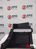 Occ tredeplankbehuizing links Volvo FH 82136982, Auto-onderdelen, Gebruikt, Volvo, Overige Auto-onderdelen