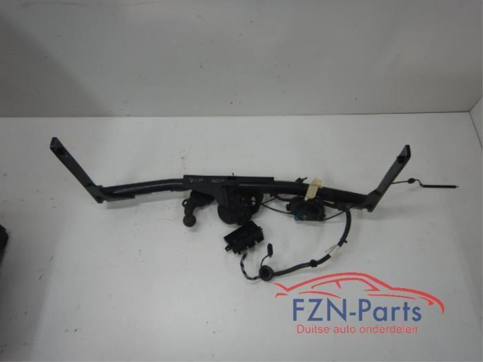 VW Golf 7 Facelift Zwenkbare Trekhaak, Auto-onderdelen, Trekhaken