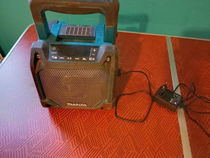 Makita DMR202 bluetooth speaker, Doe-het-zelf en Bouw, Gereedschap | Overige machines, Gebruikt, Ophalen