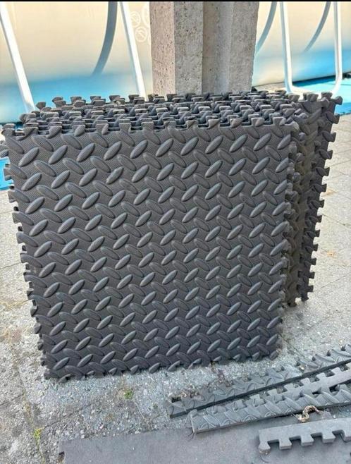 11 foam tegels, Tuin en Terras, Tegels en Klinkers, Gebruikt, Overige typen, Ophalen of Verzenden